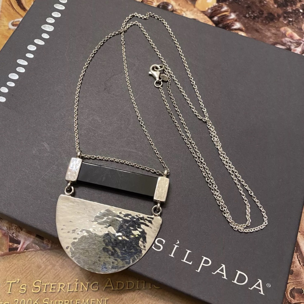 Silpada Vintage Sterling Silver Onyx Large Half Moon Pendant Necklace. - Picture 4 of 10